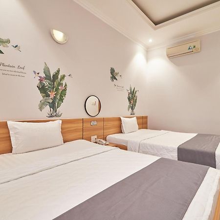 Bin Bin Hotel 2 - Near Him Lam D7 Ho Chi Minh City Exterior photo