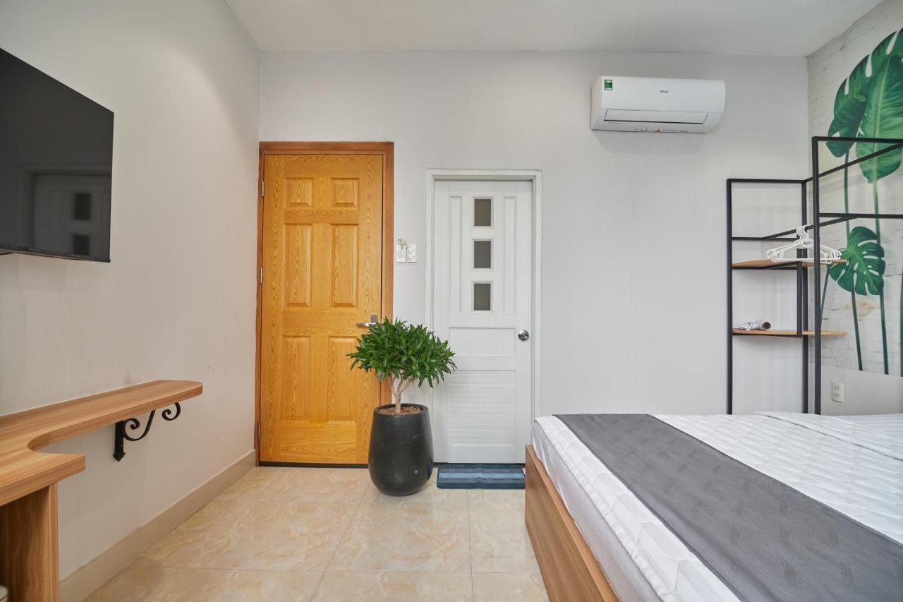 Bin Bin Hotel 2 - Near Him Lam D7 Ho Chi Minh City Exterior photo