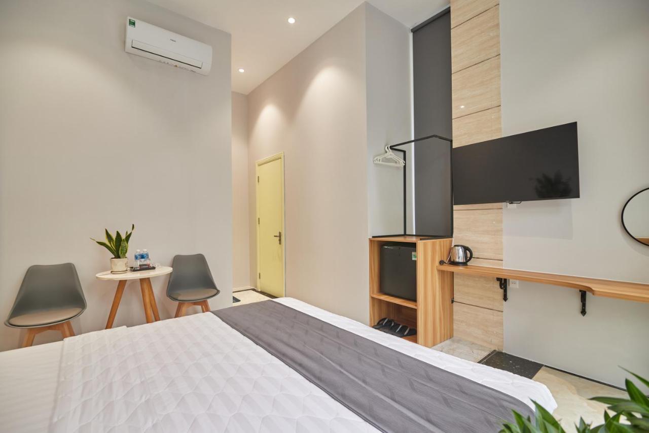 Bin Bin Hotel 2 - Near Him Lam D7 Ho Chi Minh City Exterior photo