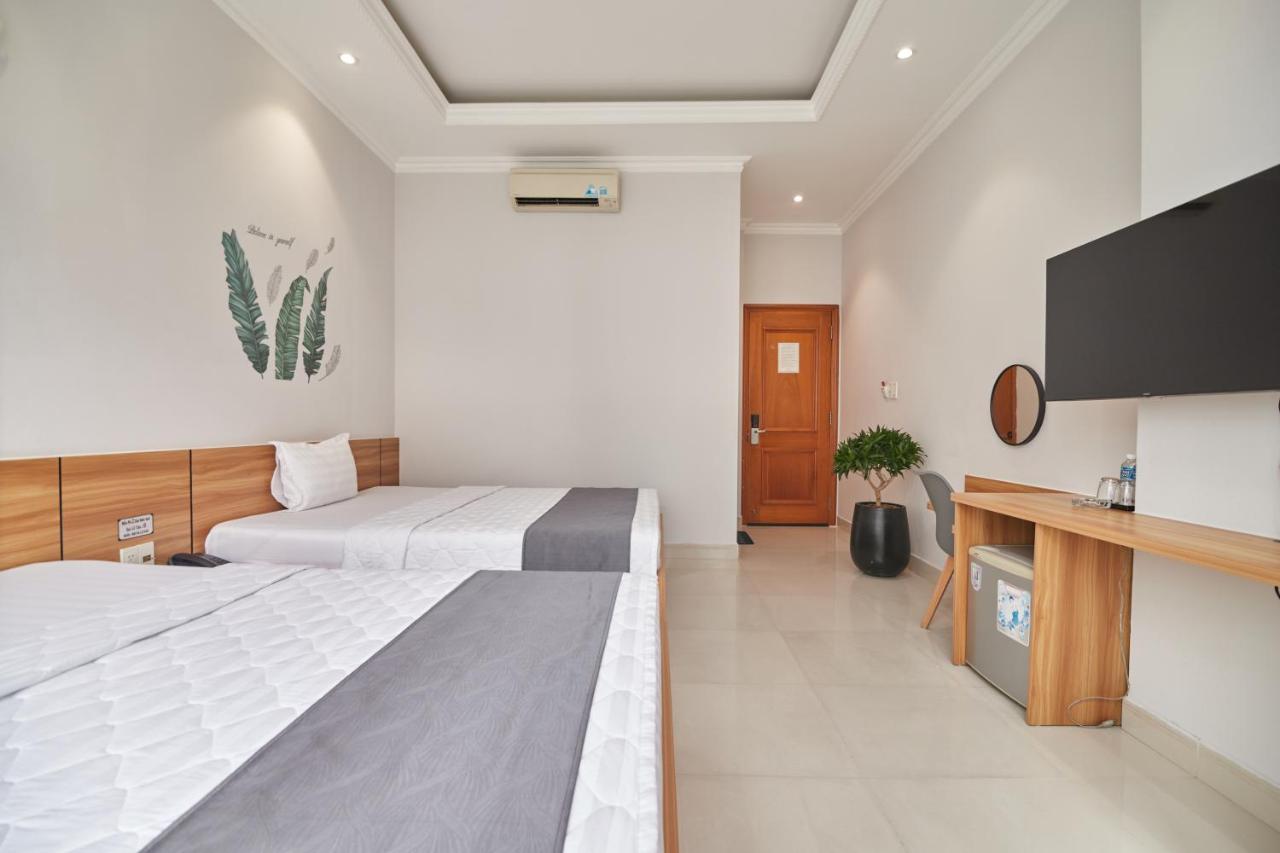 Bin Bin Hotel 2 - Near Him Lam D7 Ho Chi Minh City Exterior photo