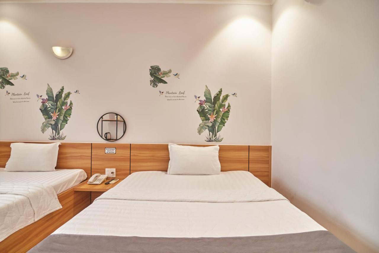 Bin Bin Hotel 2 - Near Him Lam D7 Ho Chi Minh City Exterior photo