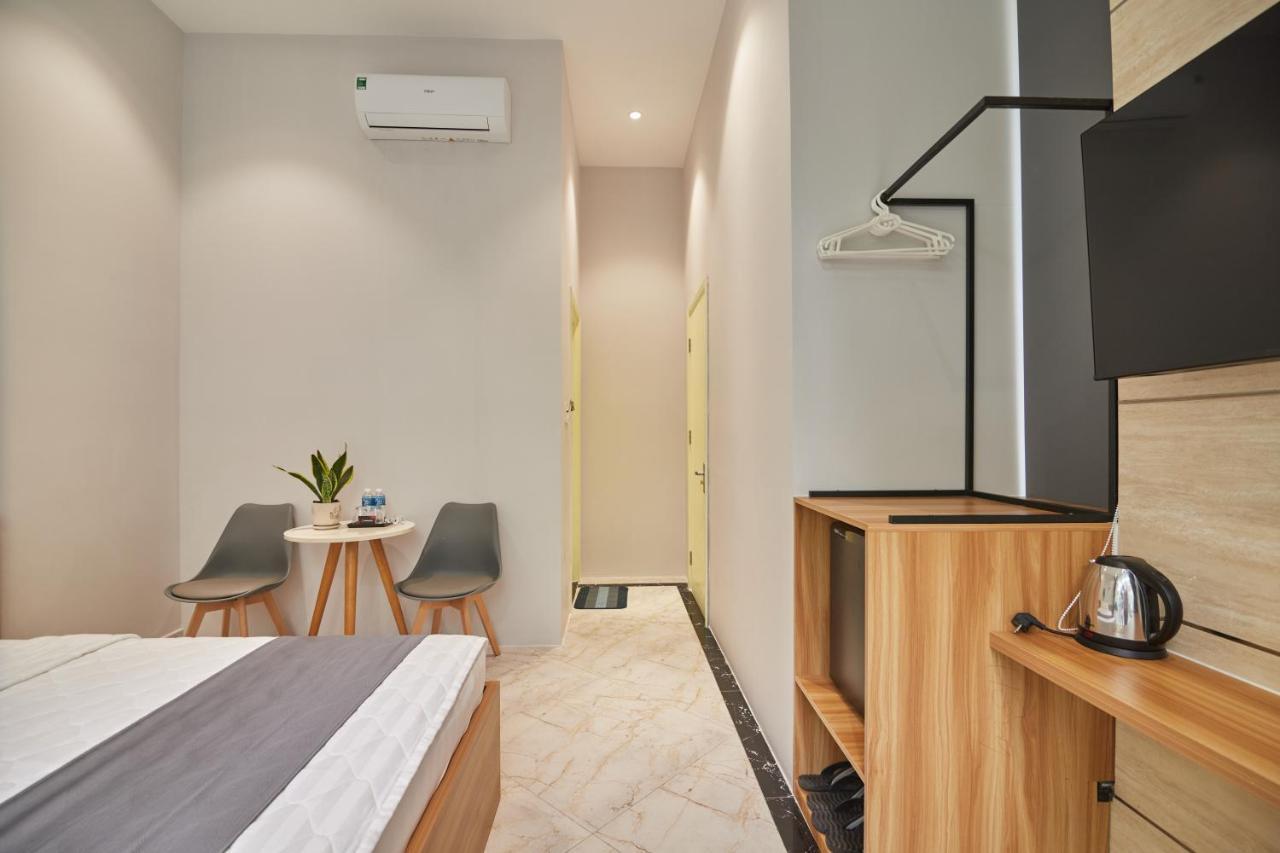 Bin Bin Hotel 2 - Near Him Lam D7 Ho Chi Minh City Exterior photo