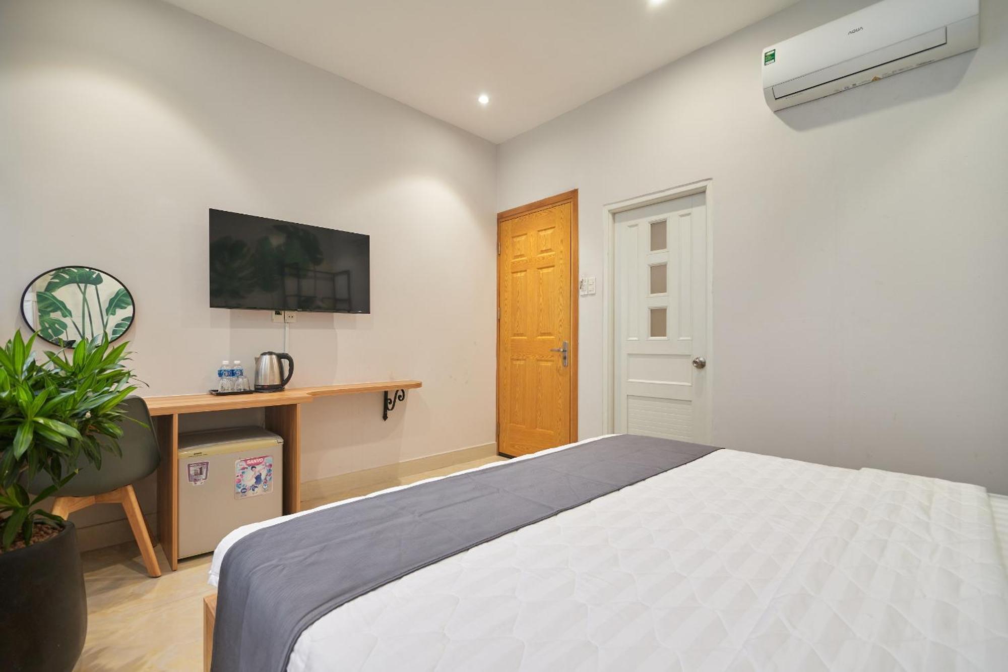 Bin Bin Hotel 2 - Near Him Lam D7 Ho Chi Minh City Exterior photo